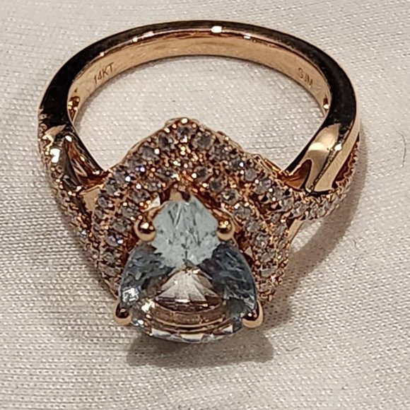 14K rose gold ring with aquamarine stone and diamonds halo - Picture 15 of 15